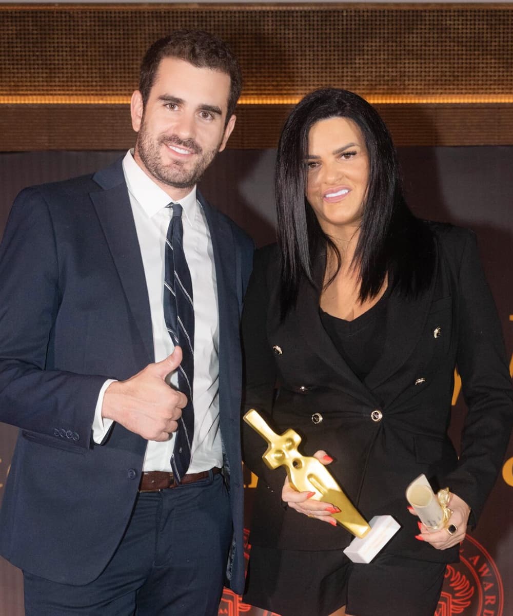 Who is Who Awards 2024: Η βράβευση της Δήμητρας Κατσαφάδου ως Woman Leader of Kallos