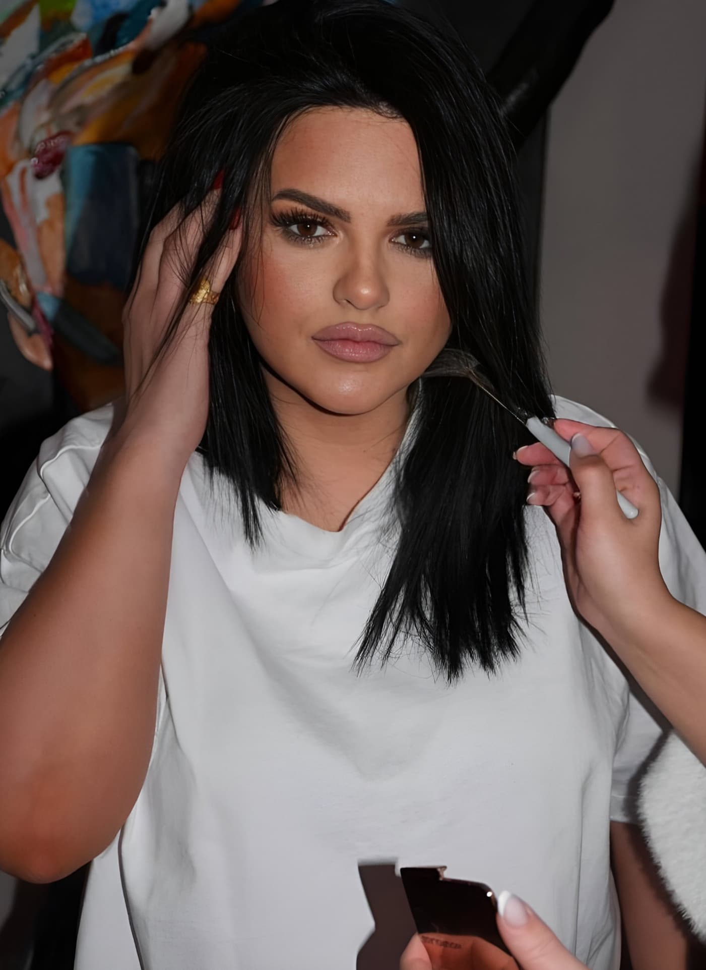 Ρουτίνα περιποίησης τη νύχτα. Η σειρά με τα σωστά προϊόντα προσώπου για μια επιδερμίδα με υγιή λάμψη